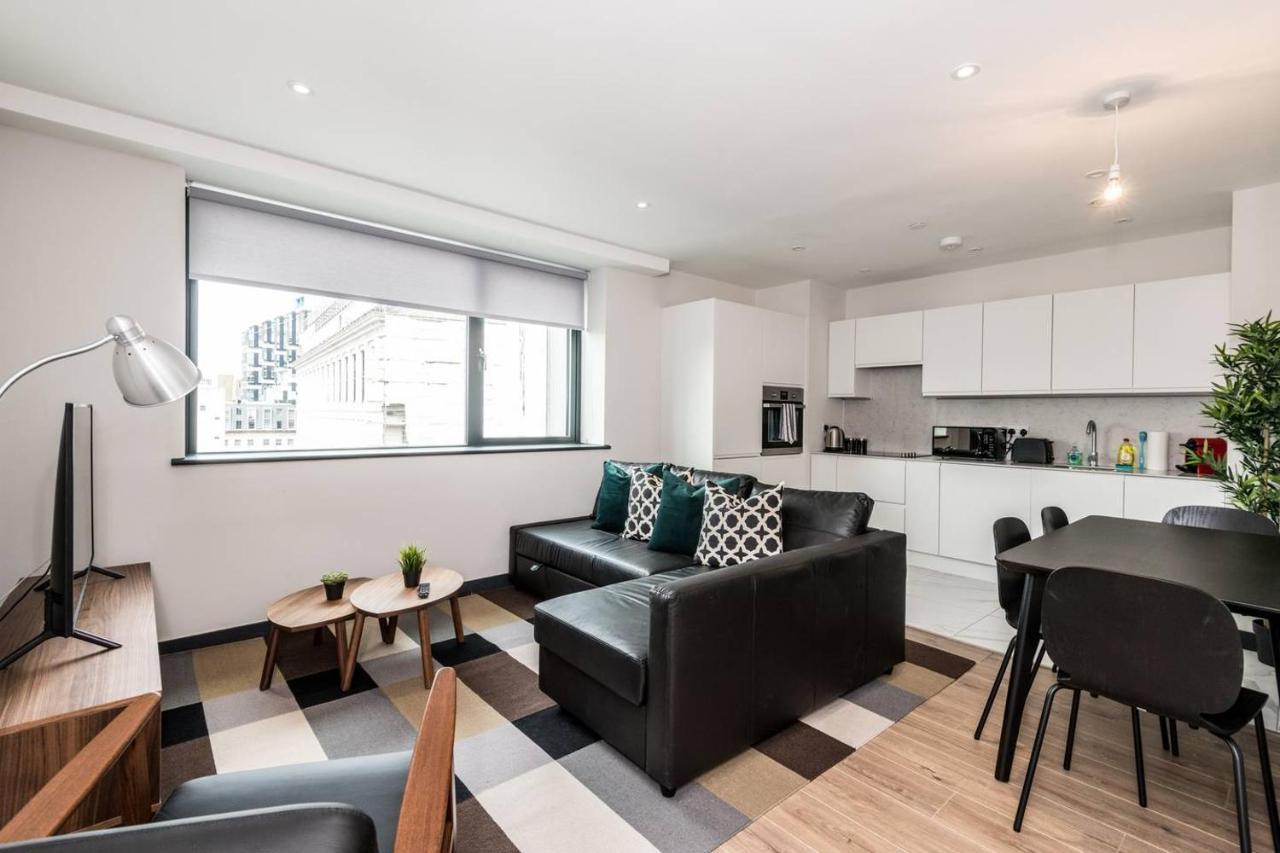 Waterfront Apartment With View Of Liver Building Liverpool Extérieur photo
